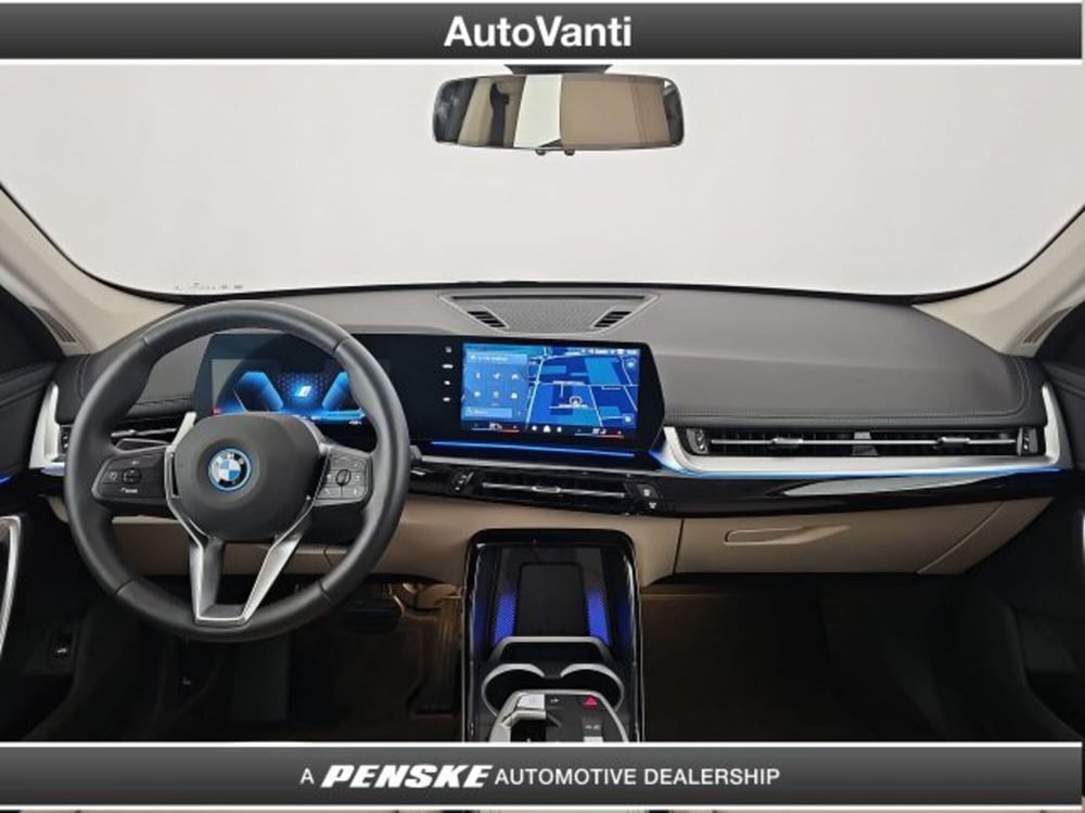 BMW iX1 nuova a Bologna (11)