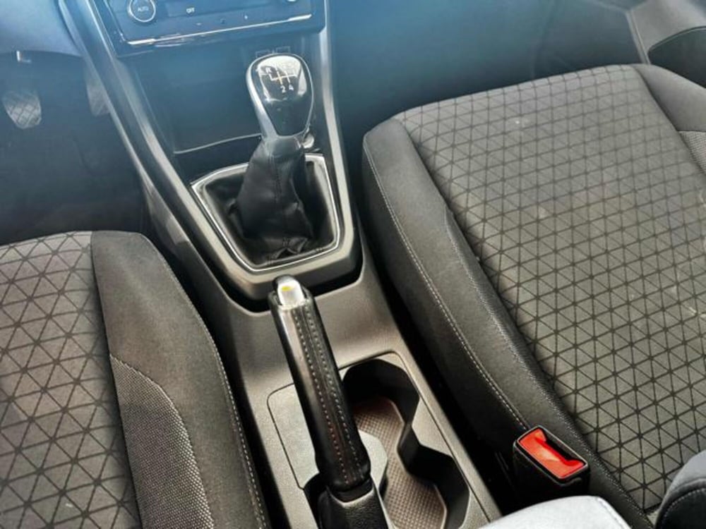 Volkswagen T-Cross usata a Sassari (18)