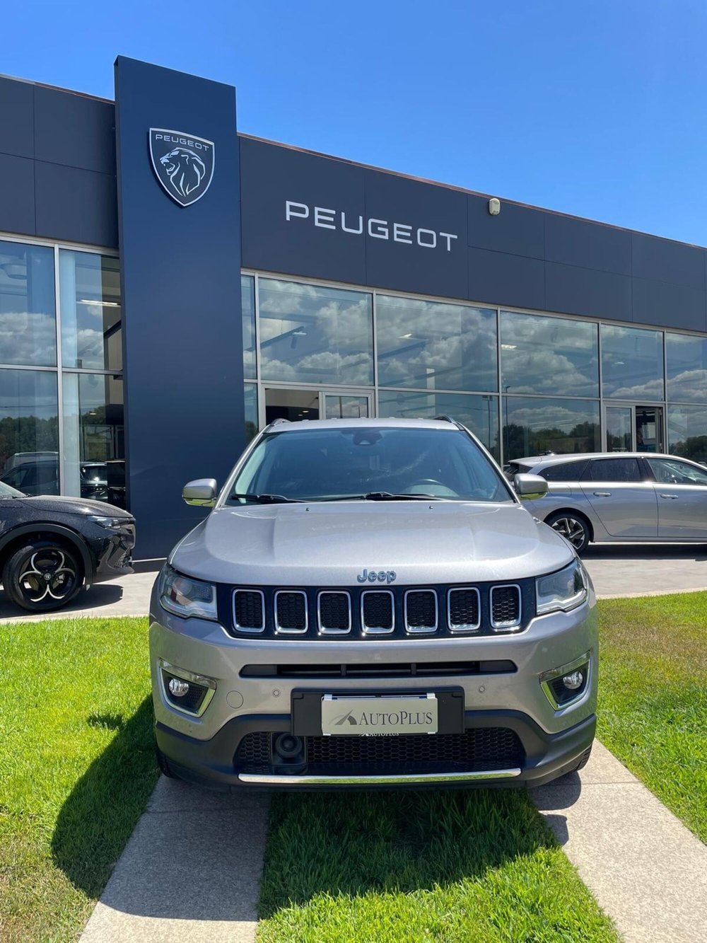 Jeep Compass usata a Sassari (8)