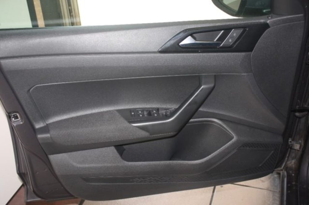 Volkswagen Taigo usata a Viterbo (9)