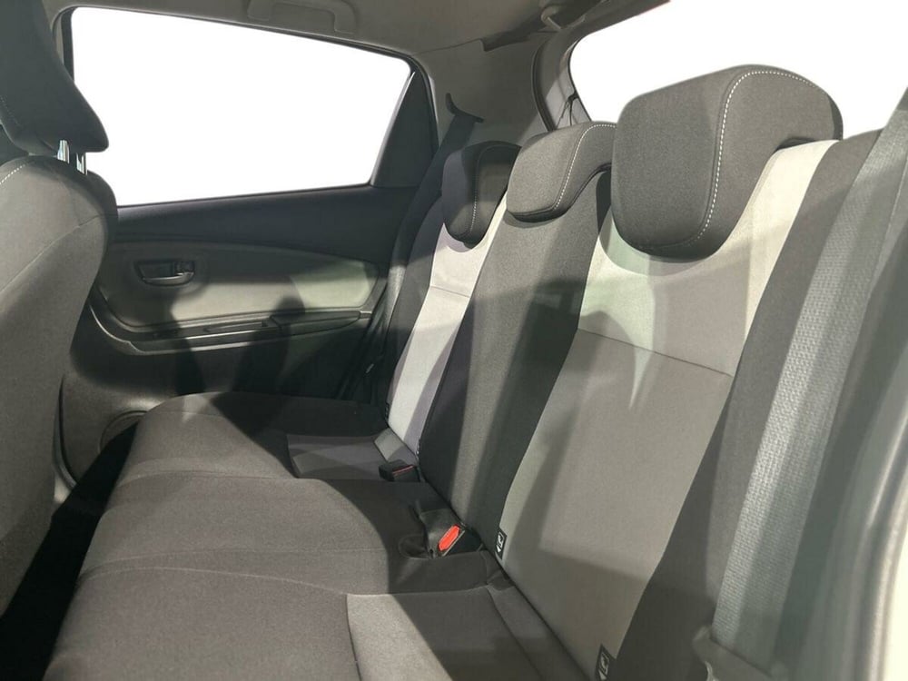 Toyota Yaris usata a Lecco (12)