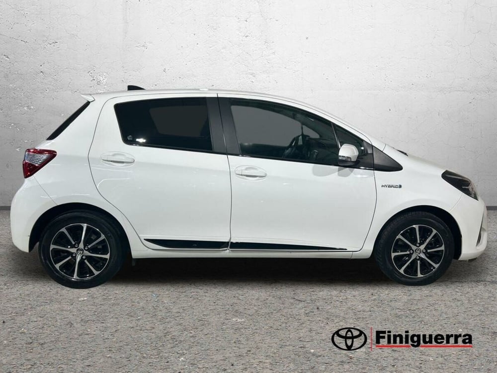 Toyota Yaris usata a Lecco (6)