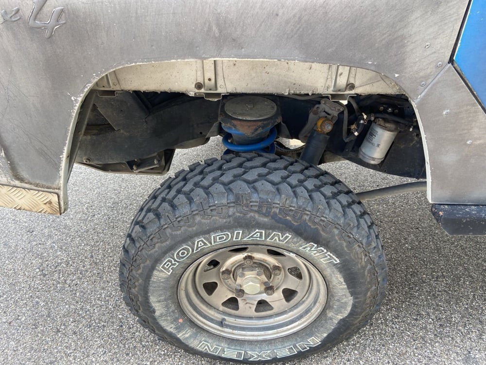 Land Rover Defender usata a Piacenza (14)