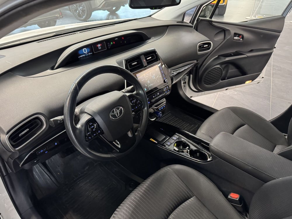 Toyota Prius Plug-in usata a Como (10)