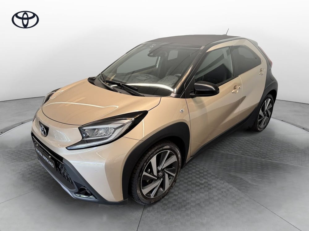 Toyota Aygo X usata a Como