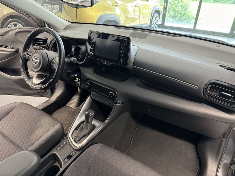 Toyota Yaris usata a Como (5)