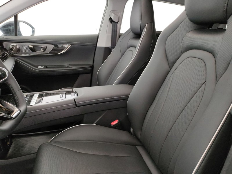 Omoda Omoda 5 nuova a Caserta (18)