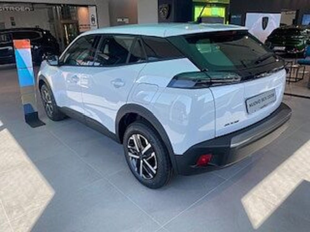 Peugeot 2008 nuova a Cagliari (4)