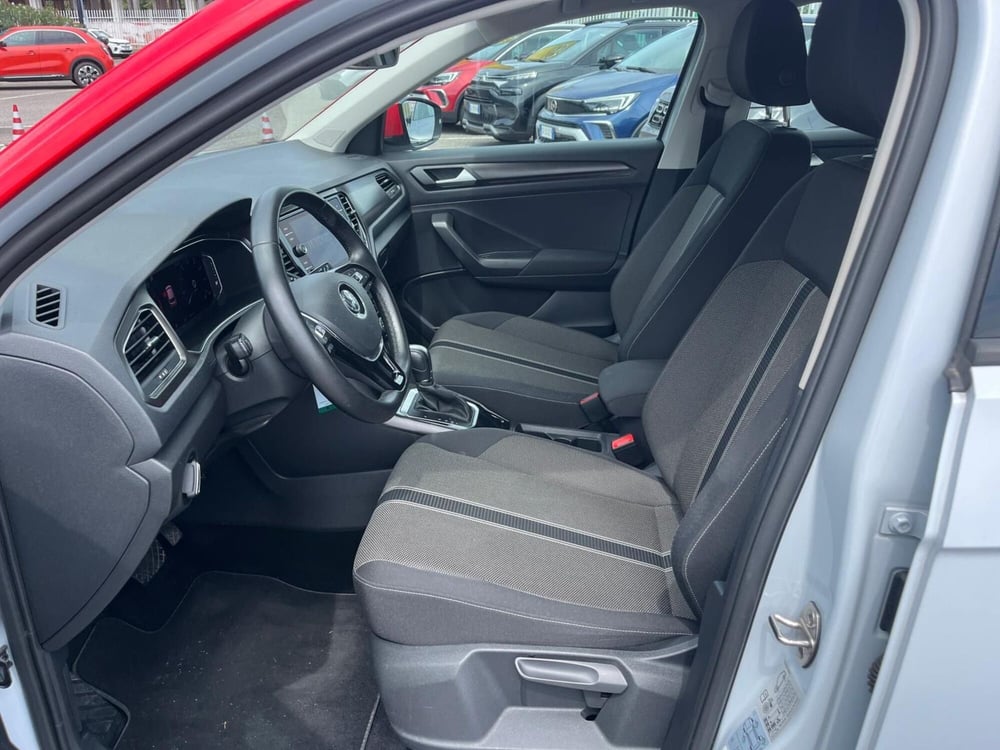 Volkswagen T-Roc usata a Milano (11)