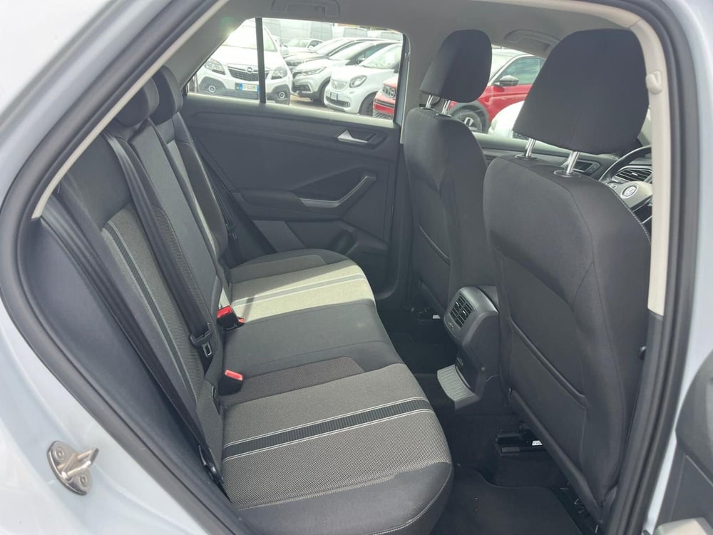 Volkswagen T-Roc usata a Milano (15)