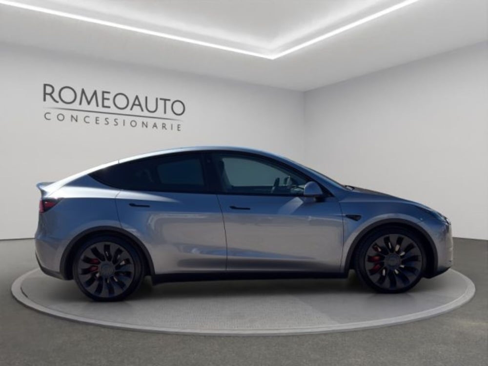 Tesla Model Y usata a Perugia (7)