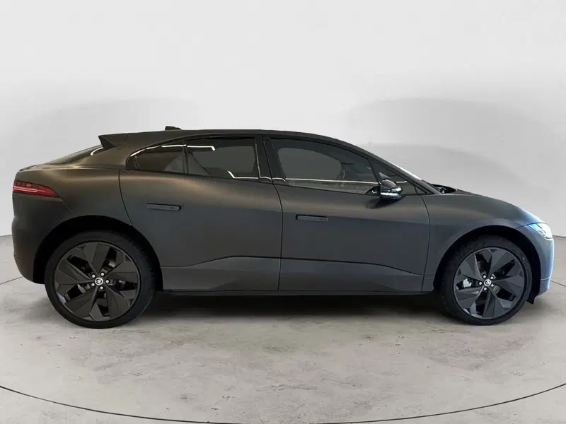Jaguar I-Pace usata a Catania (3)