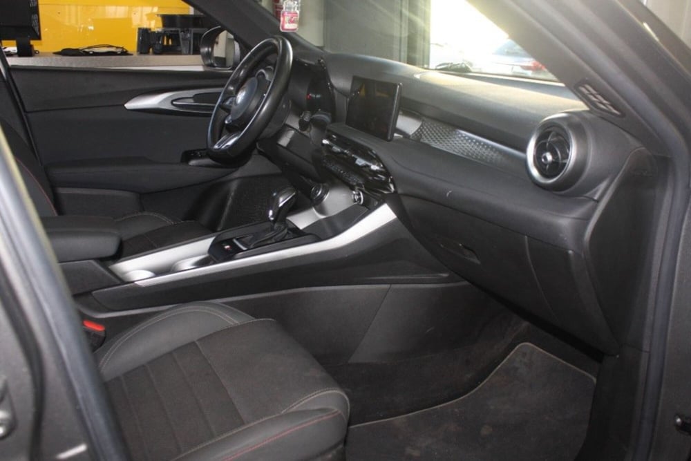Alfa Romeo Tonale usata a Viterbo (6)