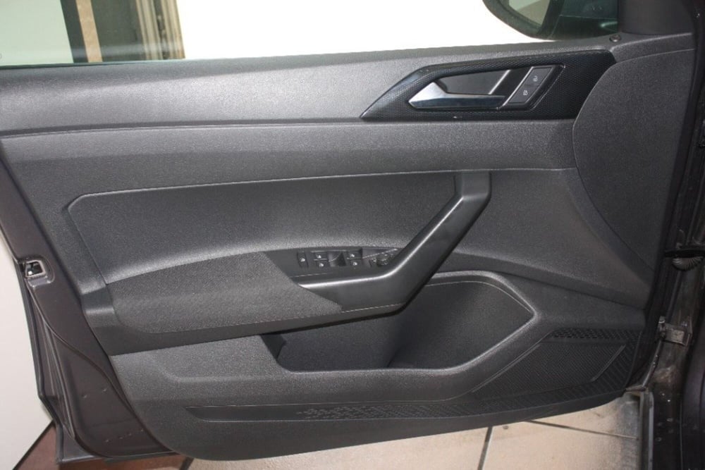 Volkswagen Taigo usata a Viterbo (9)