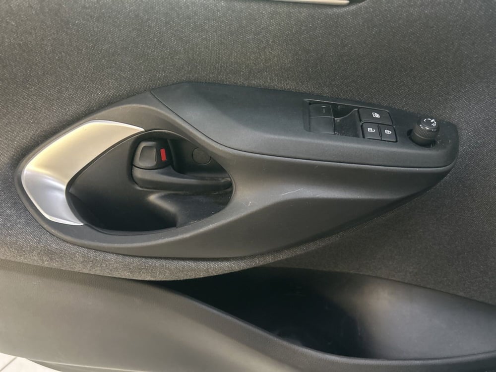 Toyota Yaris usata a Bologna (13)