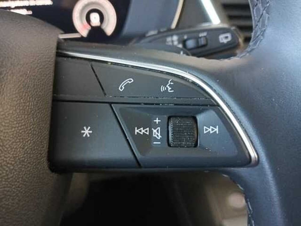 Audi Q5 Sportback usata a Lucca (16)