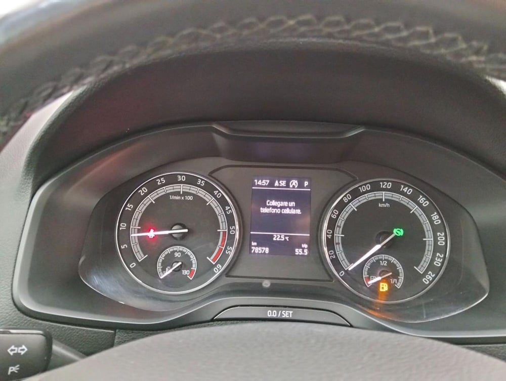 Skoda Karoq usata a Como (12)