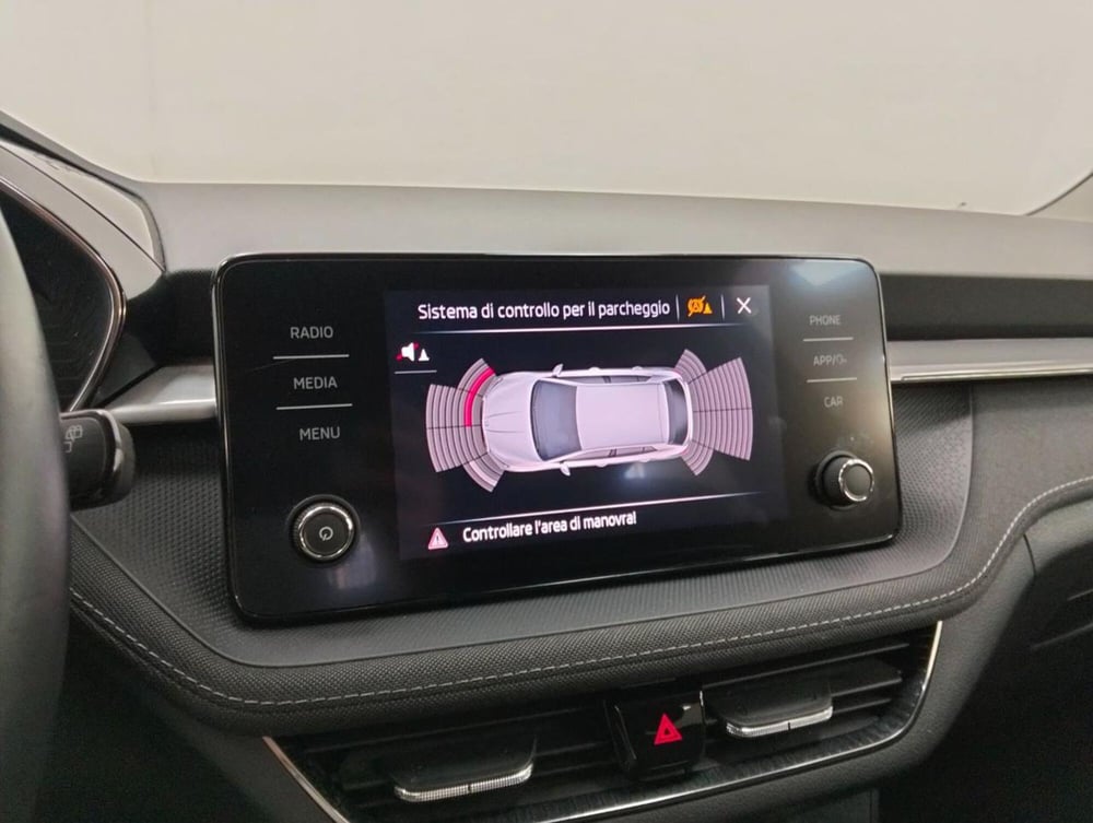 Skoda Fabia usata a Como (16)