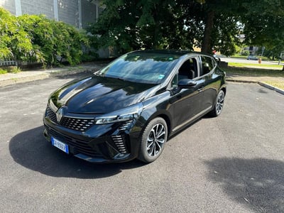 Renault Clio TCe 90 CV 5 porte Techno del 2024 usata a Lissone