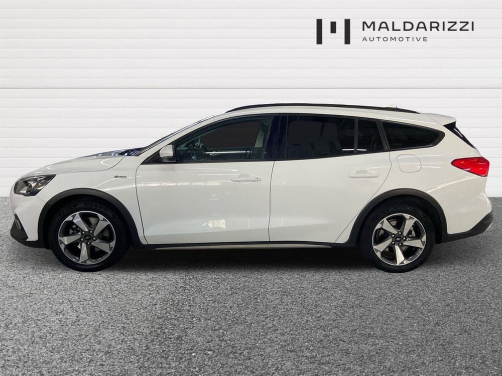 Ford Focus Station Wagon usata a Bari (15)