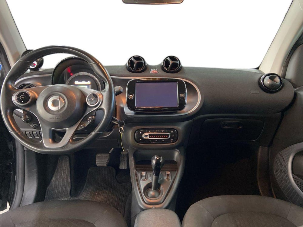 smart Fortwo usata a Bari (18)
