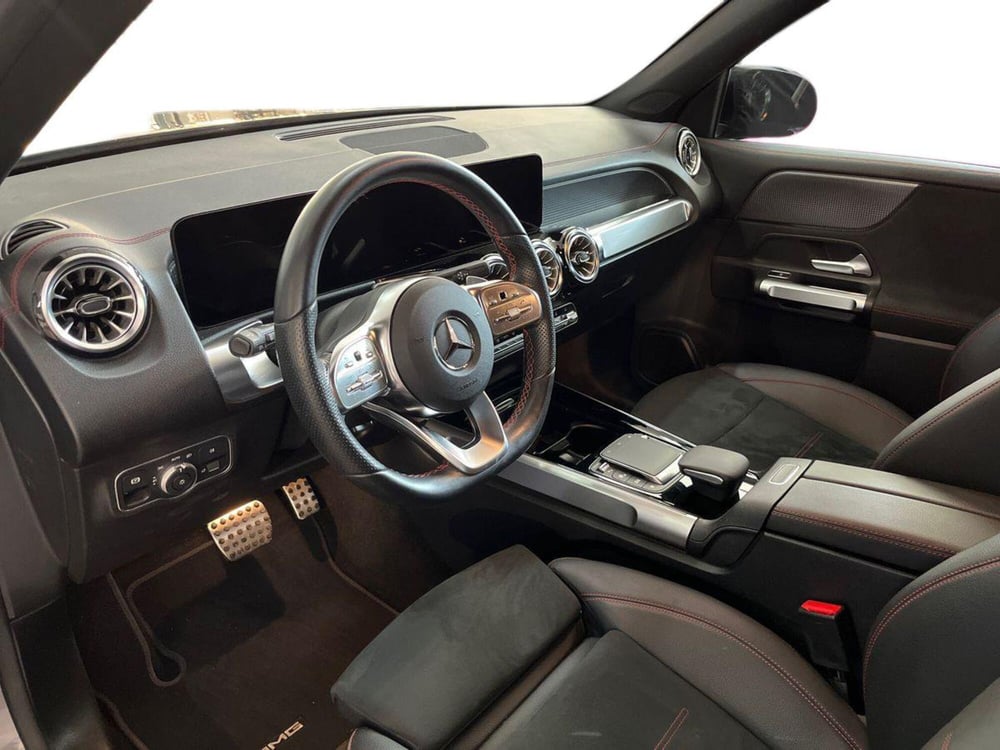Mercedes-Benz EQB usata a Bari (20)