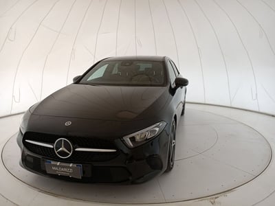 Mercedes-Benz Classe A 180 d AMG Line Premium Plus auto del 2022 usata a Bari