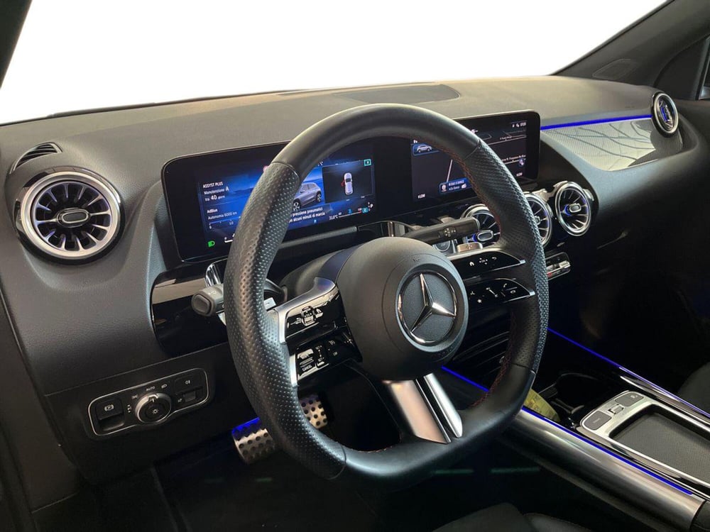 Mercedes-Benz GLA SUV usata a Bari (10)