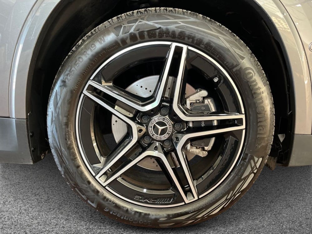 Mercedes-Benz GLA SUV usata a Bari (6)