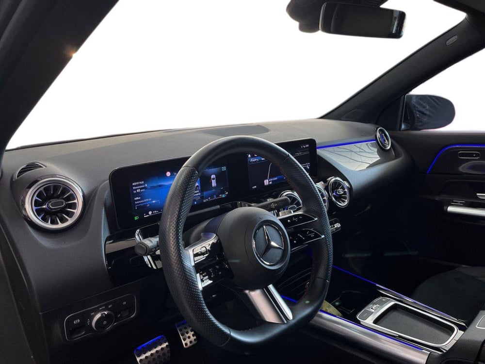 Mercedes-Benz GLA SUV usata a Bari (8)