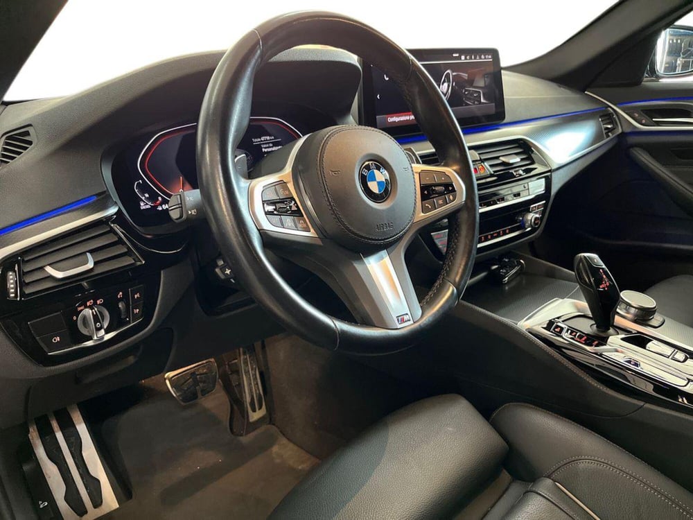 BMW Serie 5 Touring usata a Bari (8)