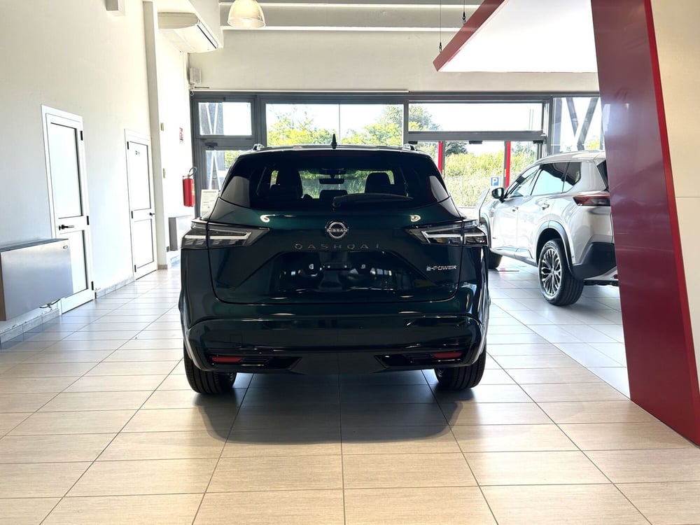 Nissan Qashqai nuova a Ferrara (5)