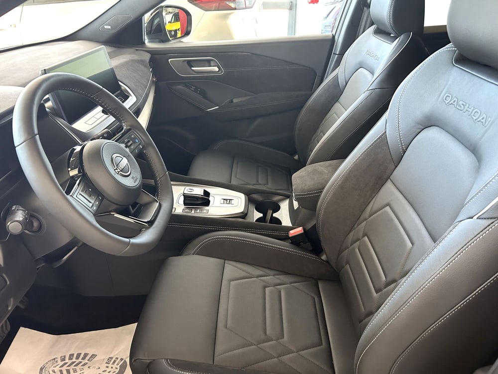 Nissan Qashqai nuova a Ferrara (8)