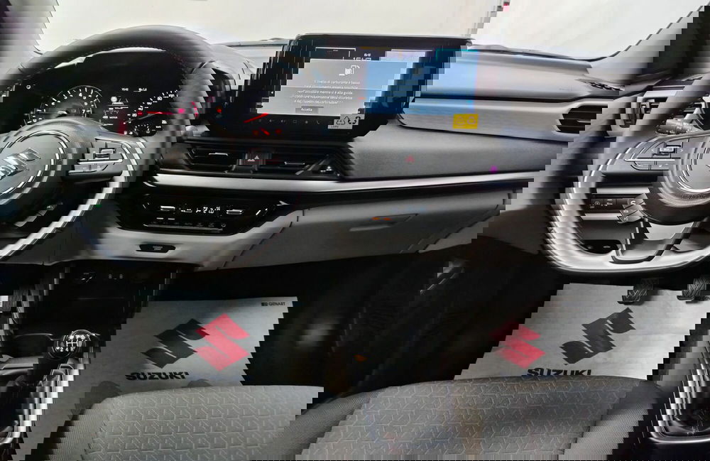 Suzuki Swift nuova a Rovigo (9)