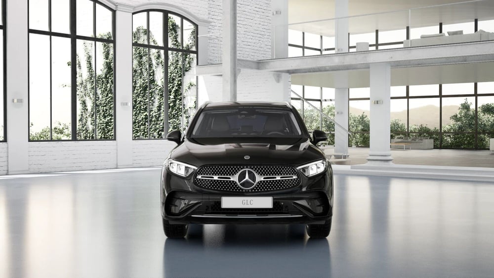Mercedes-Benz GLC nuova a Chieti (4)