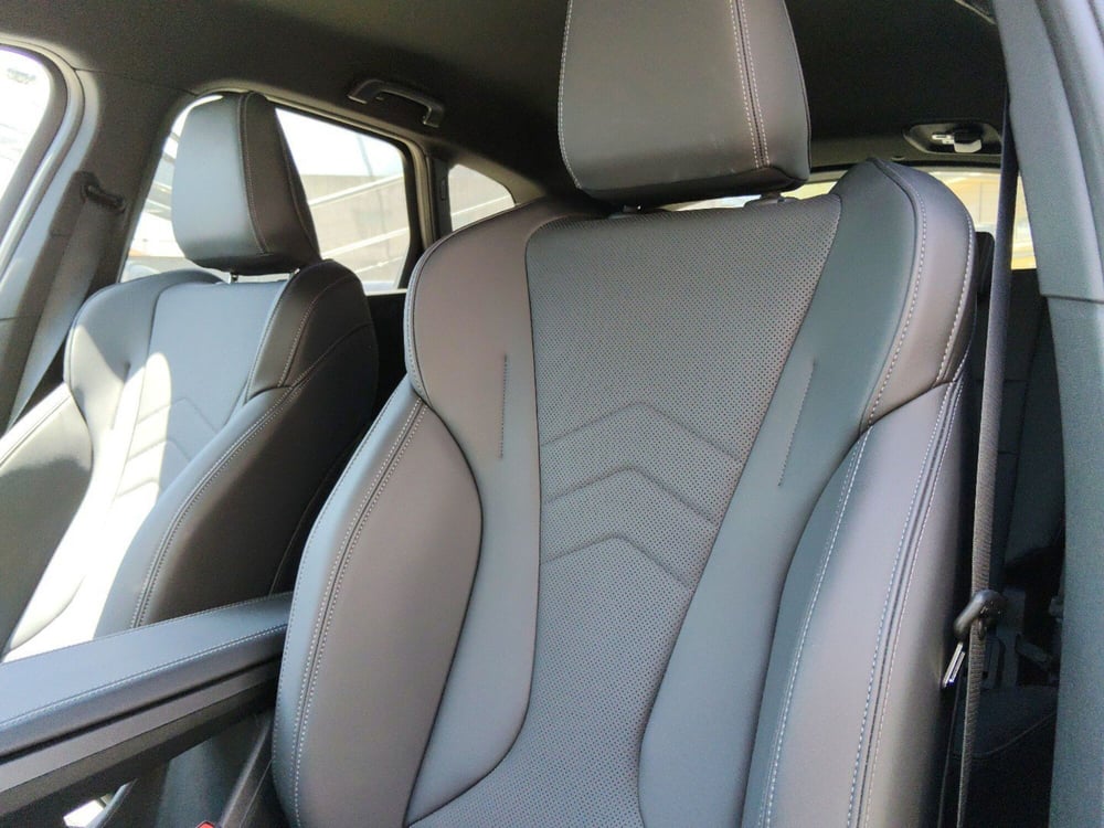 BMW Serie 2 Active Tourer usata a Pescara (10)
