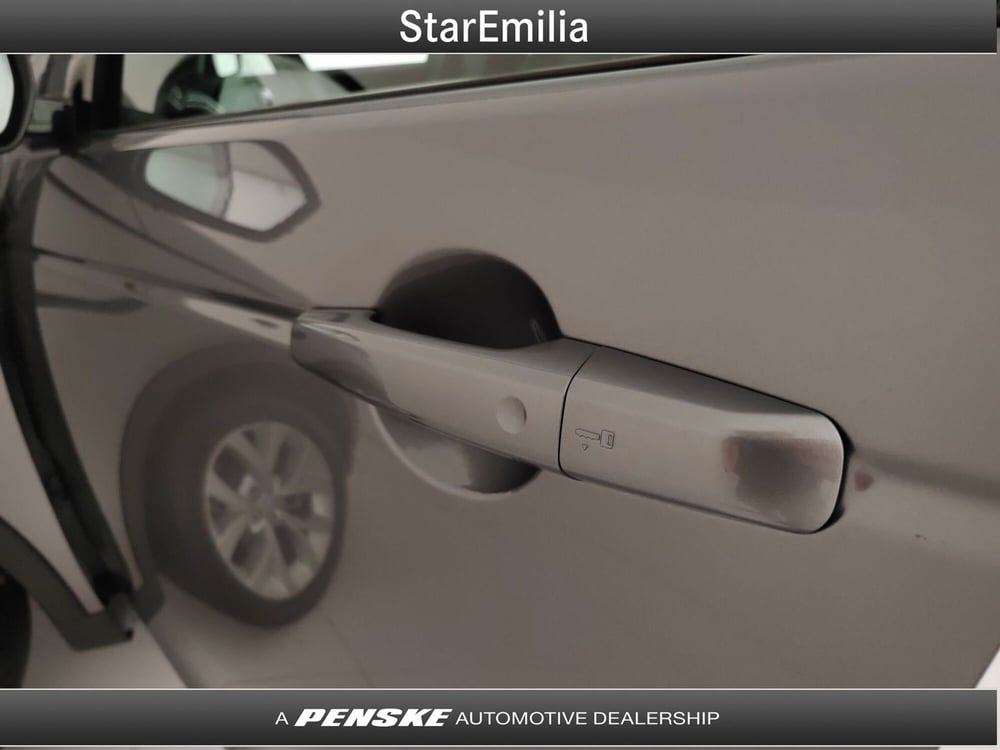 Land Rover Discovery Sport usata a Ferrara (13)