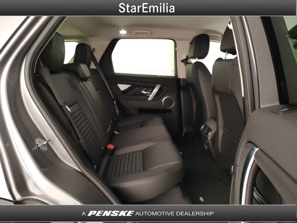 Land Rover Discovery Sport usata a Ferrara (18)