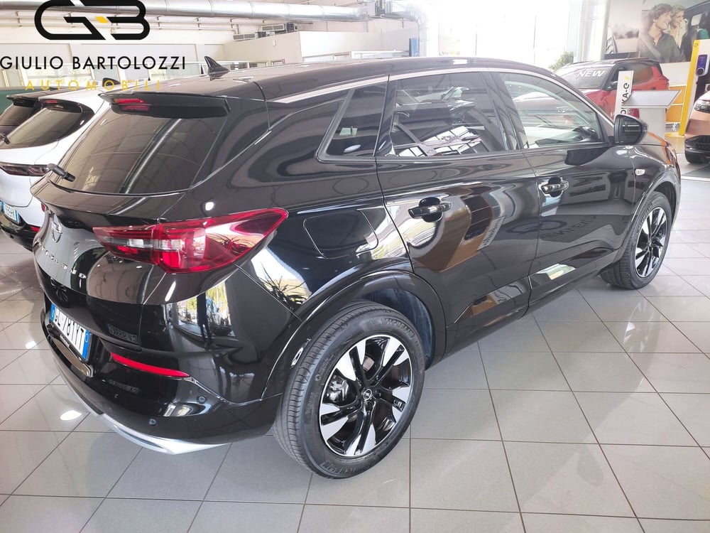 Opel Grandland usata a Prato (10)