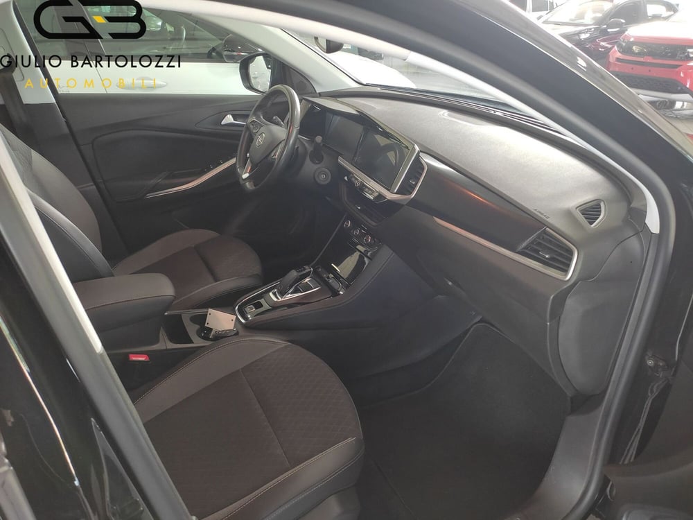 Opel Grandland usata a Prato (8)