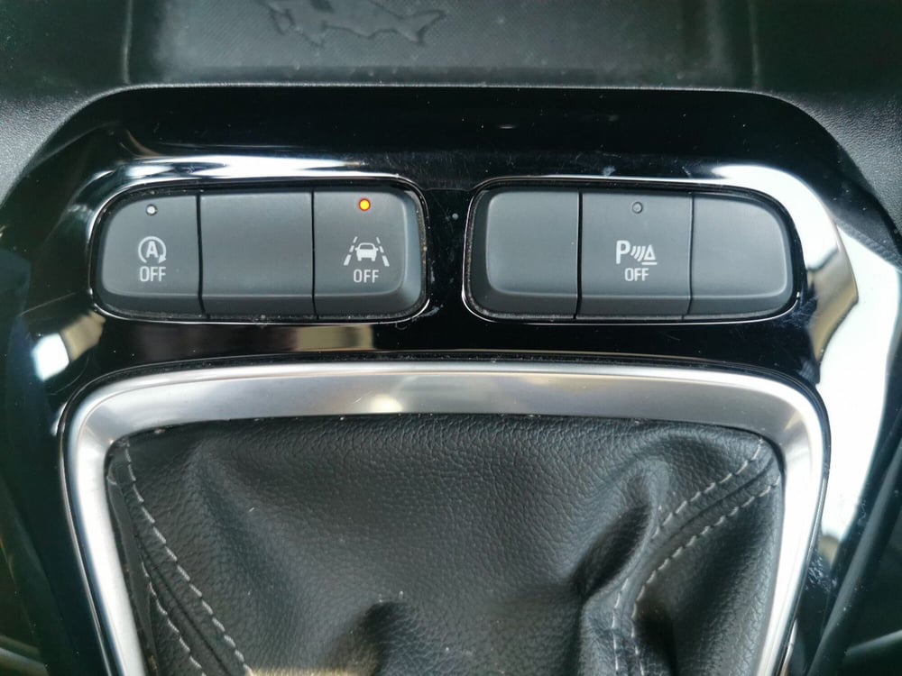Opel Corsa usata a Taranto (18)