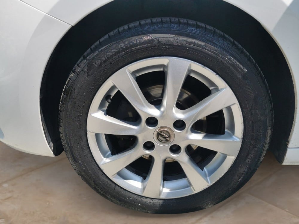 Opel Corsa usata a Taranto (9)