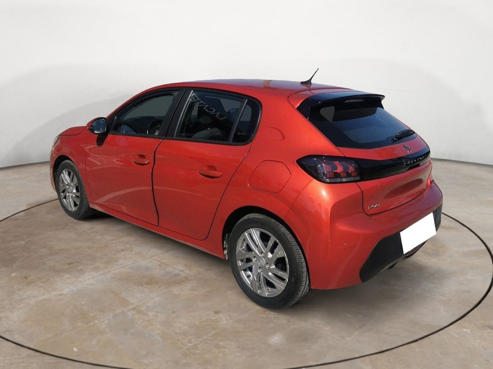 Peugeot 208 usata a Brindisi (3)