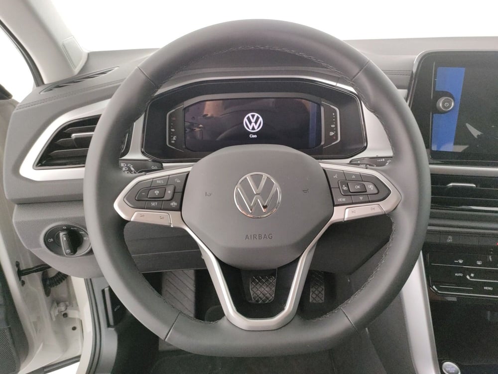 Volkswagen T-Roc nuova a Napoli (13)
