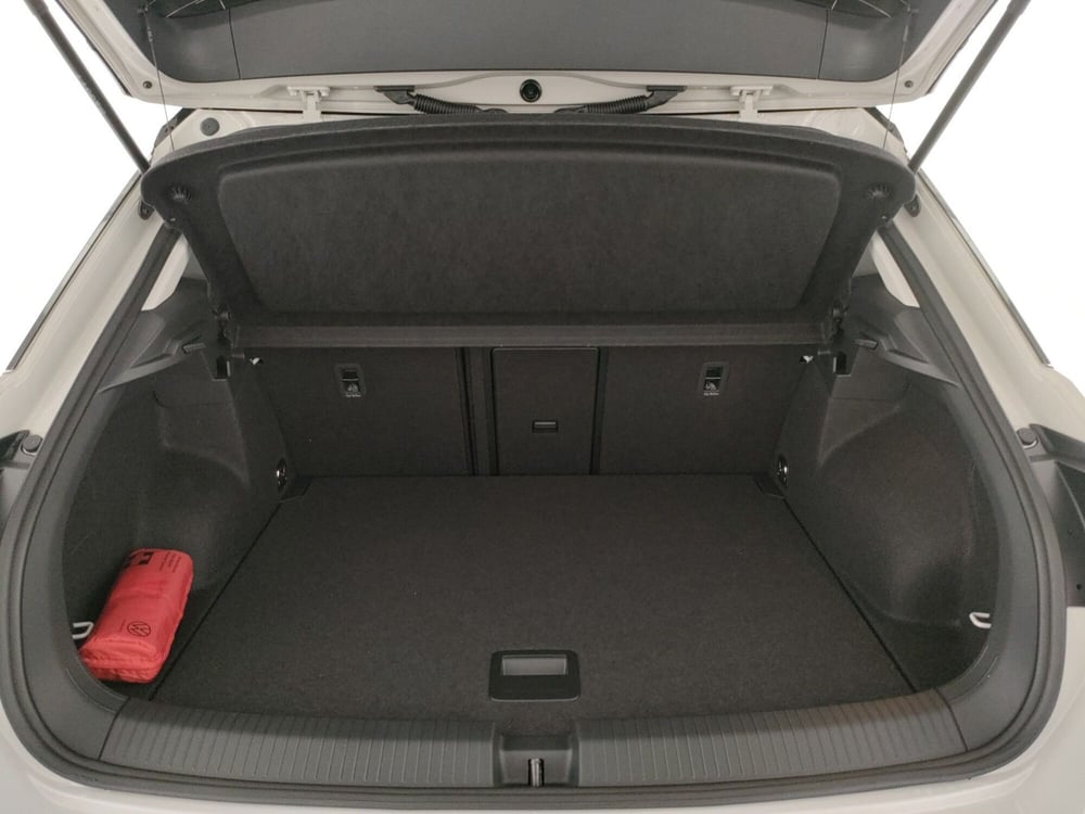 Volkswagen T-Roc nuova a Napoli (18)