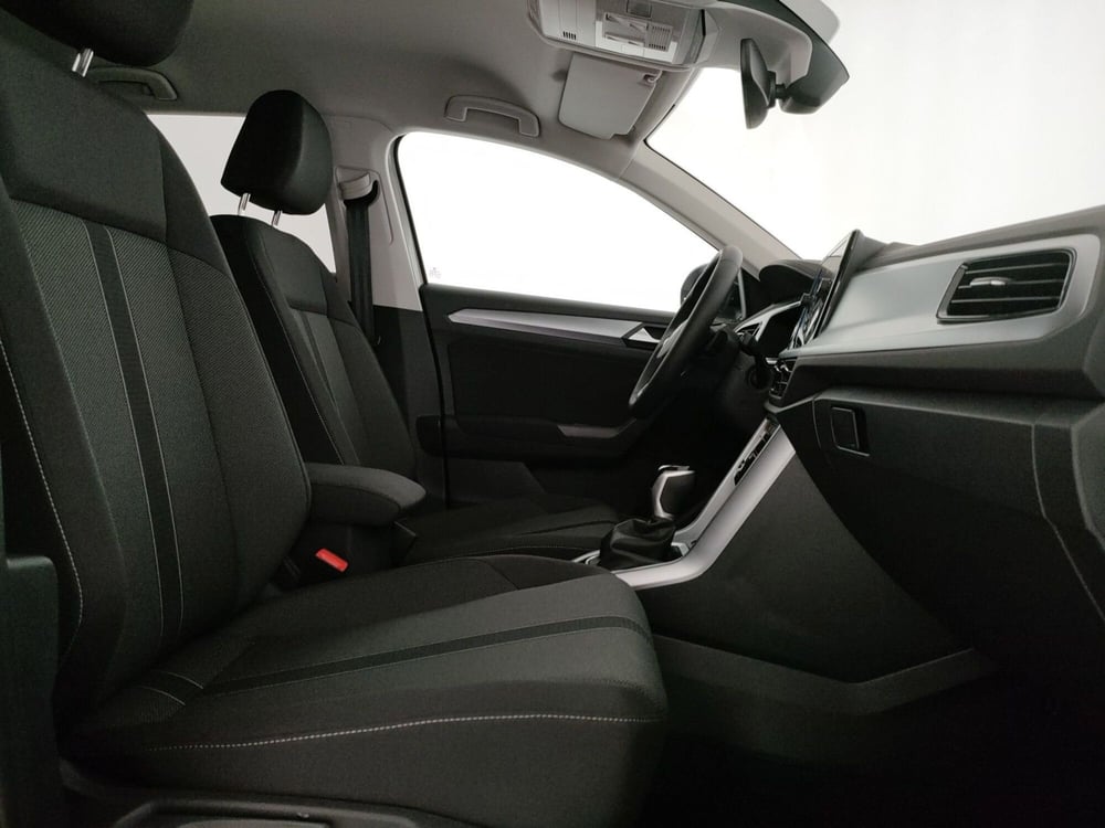 Volkswagen T-Roc nuova a Napoli (7)