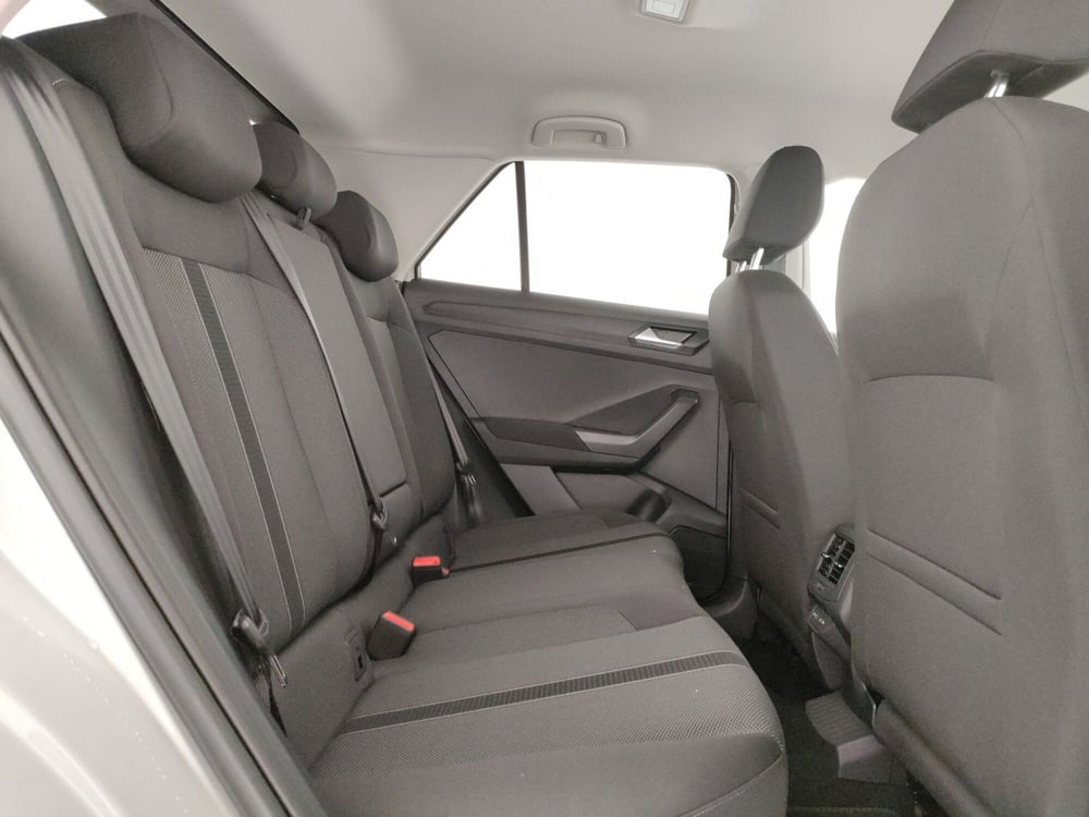Volkswagen T-Roc nuova a Napoli (9)