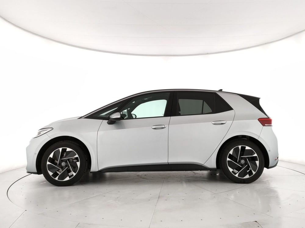 Volkswagen ID.3 nuova a Napoli (2)