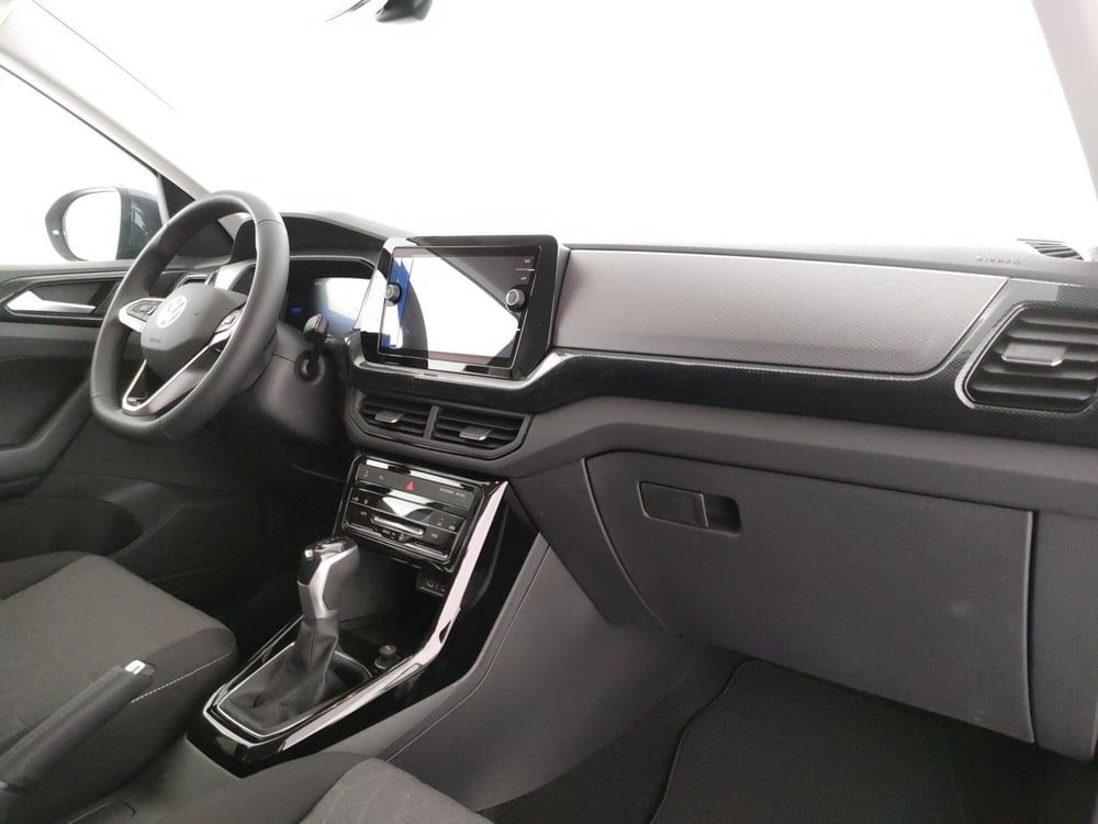 Volkswagen T-Cross nuova a Napoli (15)