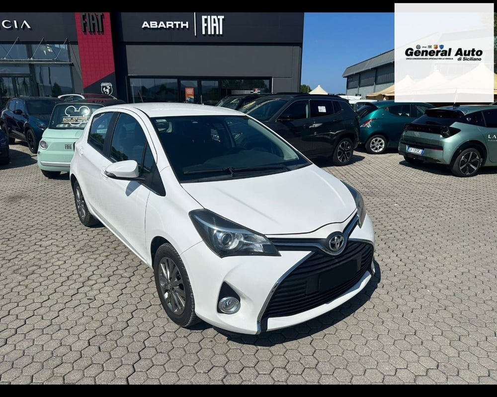 Toyota Yaris usata a Lucca